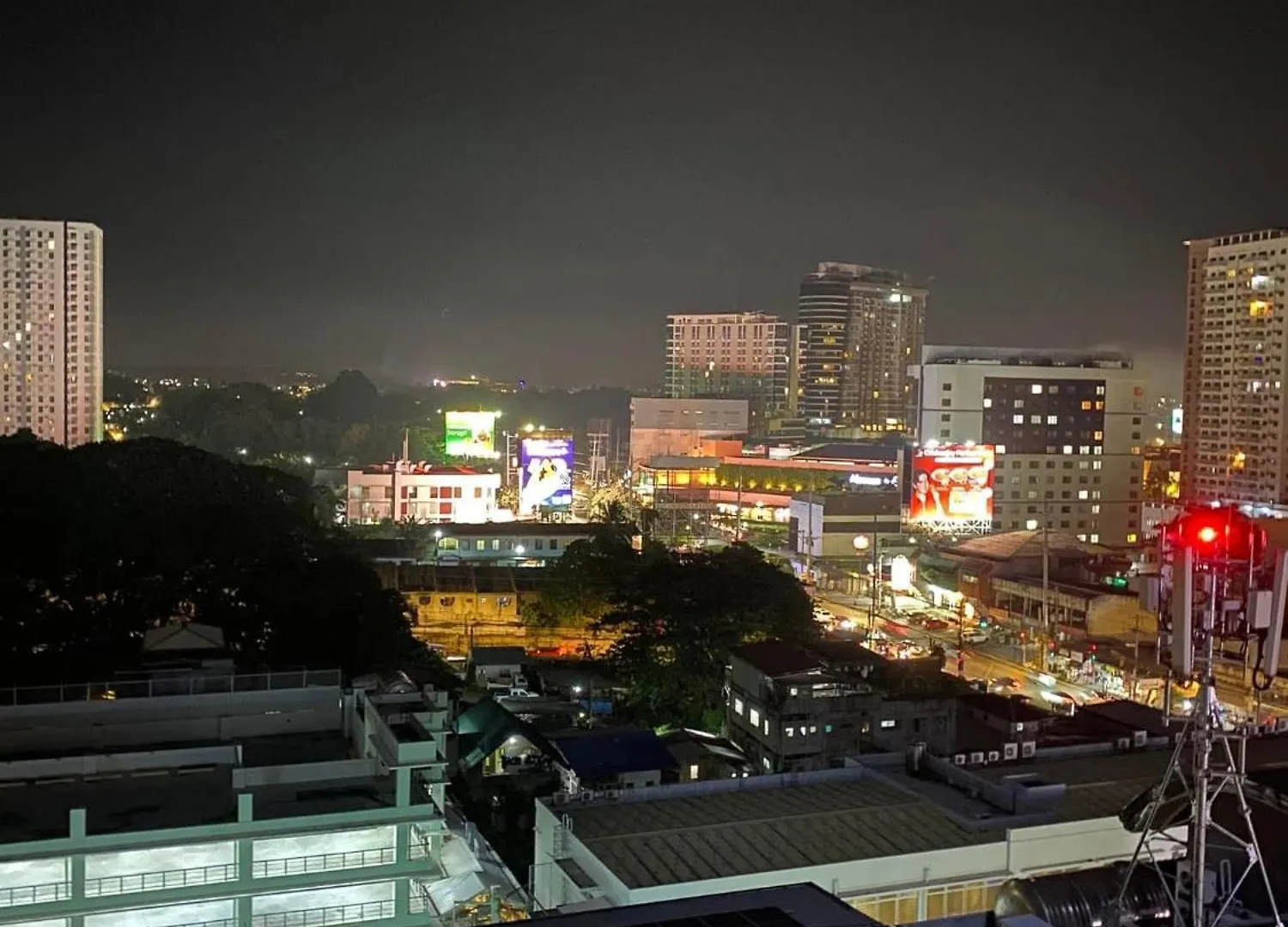 Luxury Studio Near Abreeza Davao City 아파트